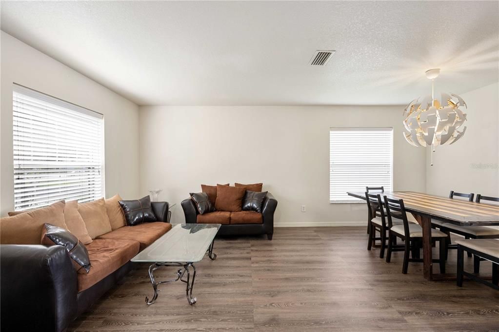 Living Room/Dining Room