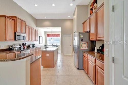 Active With Contract: $429,900 (4 beds, 3 baths, 2179 Square Feet)