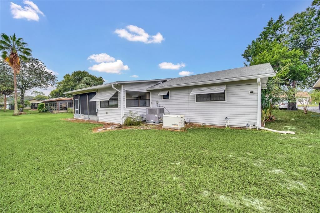 Active With Contract: $208,900 (2 beds, 2 baths, 1272 Square Feet)