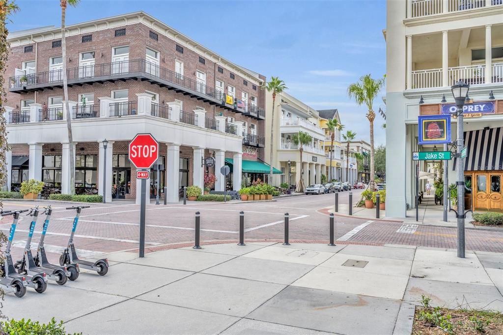 For Sale: $732,000 (3 beds, 3 baths, 2450 Square Feet)