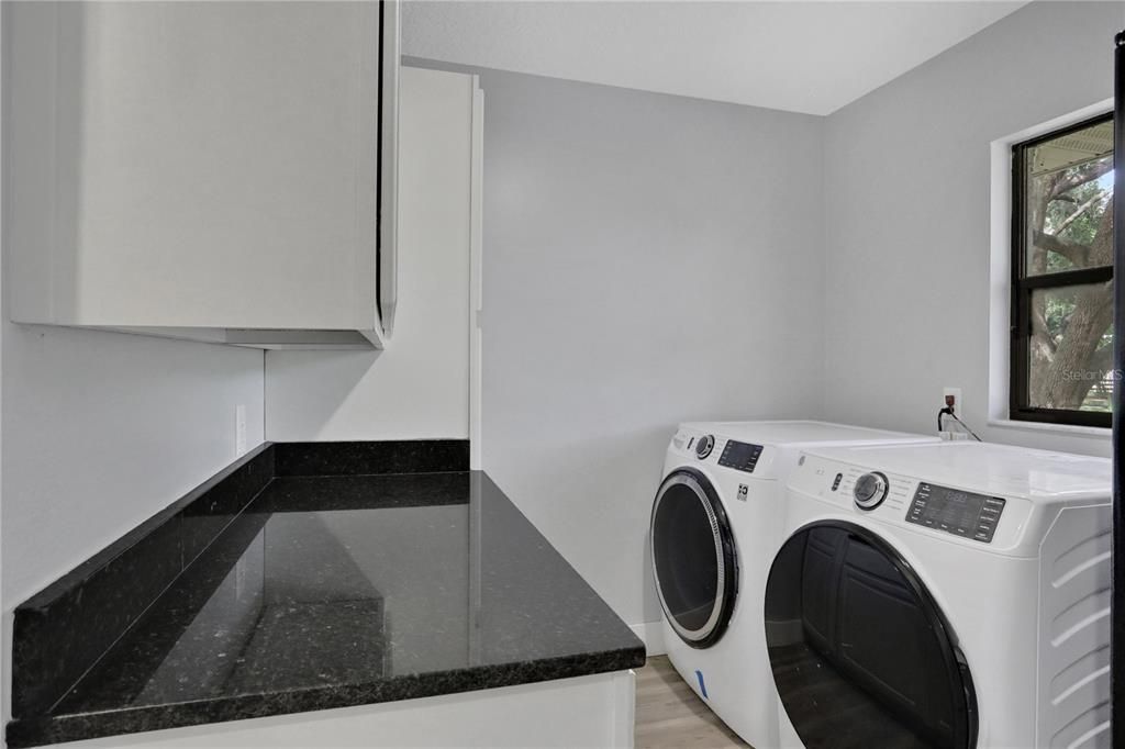 Laundry Room with Washer/Dryer and 2nd Refrigerator