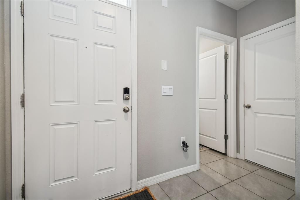 For Sale: $352,500 (3 beds, 2 baths, 1516 Square Feet)