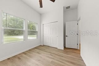 Active With Contract: $305,000 (3 beds, 2 baths, 1262 Square Feet)