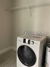 Active With Contract: $1,425 (1 beds, 1 baths, 607 Square Feet)