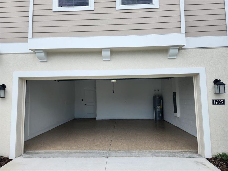 Active With Contract: $2,400 (4 beds, 2 baths, 1879 Square Feet)