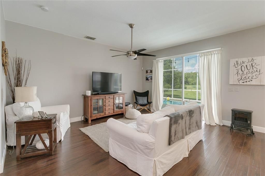 Active With Contract: $479,000 (4 beds, 3 baths, 2070 Square Feet)