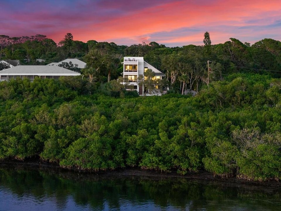 Boat the ICW or from the Decks, spot Wildfowl, Manatee & Your friends Paddling & Fishing!