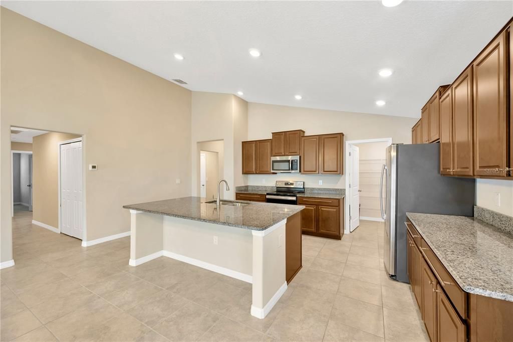 This dream kitchen is perfect for culinary delights and entertaining.