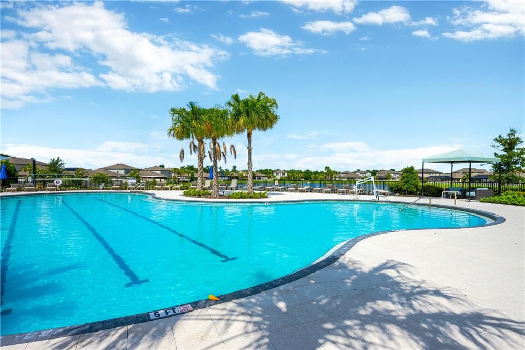 The Ventana Groves resort-style pool and splash pad is inviting.