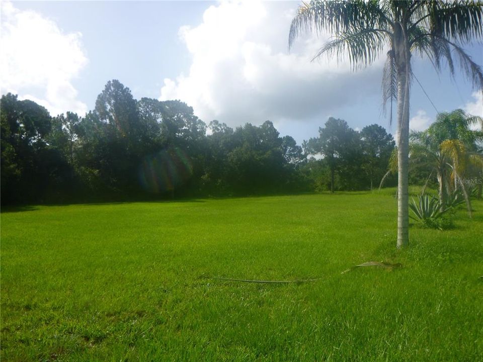 Vendido Recientemente: $50,000 (1.14 acres)