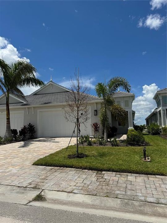 Recently Sold: $497,420 (2 beds, 2 baths, 1579 Square Feet)