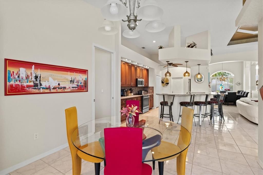 For Sale: $689,900 (3 beds, 2 baths, 2639 Square Feet)