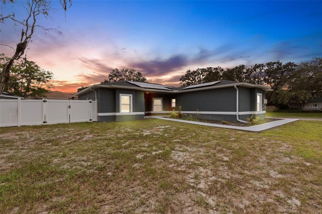 Active With Contract: $510,000 (3 beds, 2 baths, 1619 Square Feet)