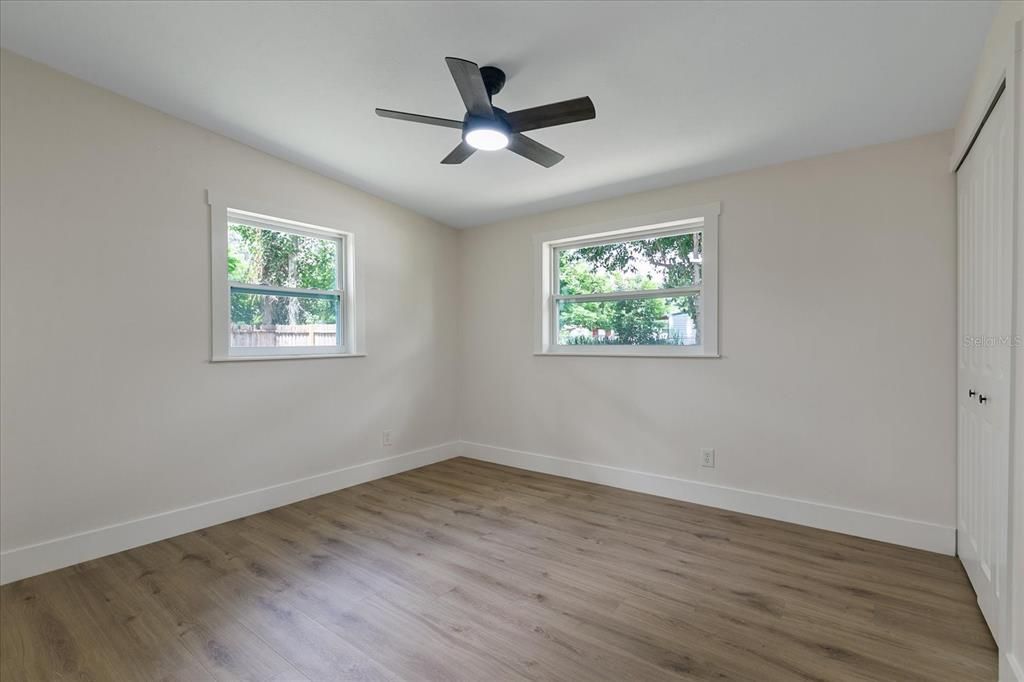 Active With Contract: $339,500 (3 beds, 2 baths, 1180 Square Feet)