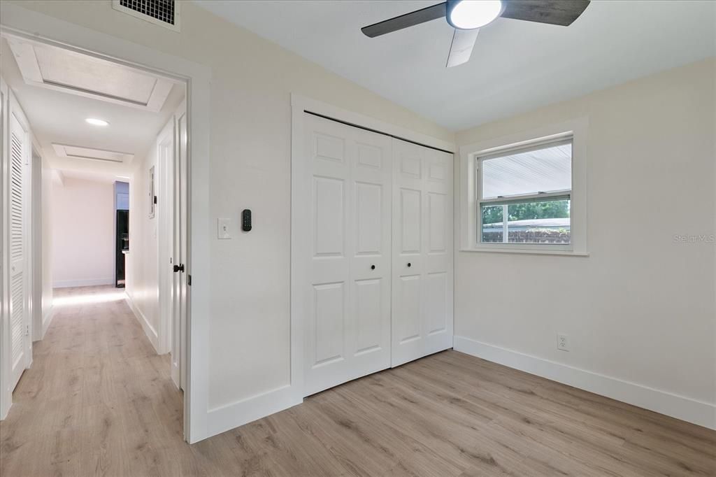 Active With Contract: $339,500 (3 beds, 2 baths, 1180 Square Feet)