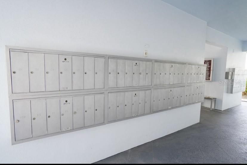 For Rent: $3,000 (2 beds, 2 baths, 1350 Square Feet)