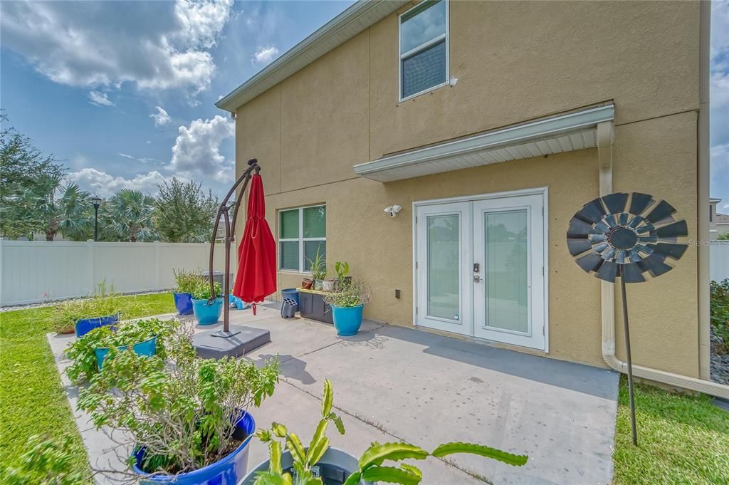 Active With Contract: $2,400 (4 beds, 2 baths, 2308 Square Feet)