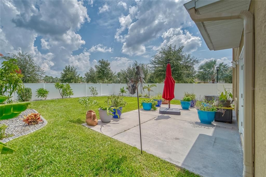 Active With Contract: $2,400 (4 beds, 2 baths, 2308 Square Feet)