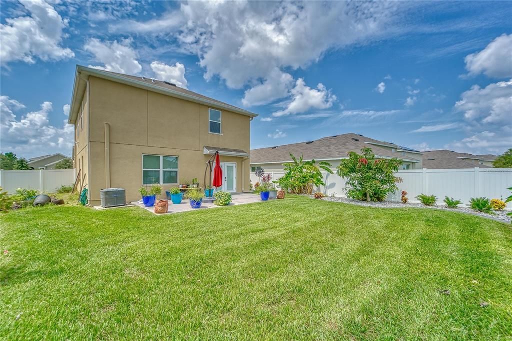 Active With Contract: $2,400 (4 beds, 2 baths, 2308 Square Feet)