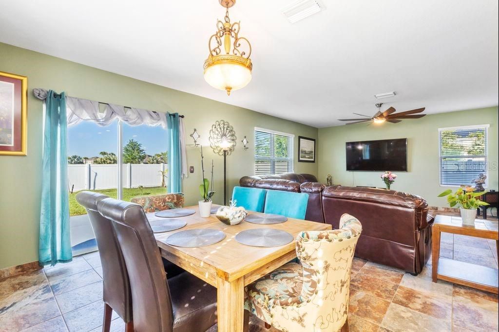 Active With Contract: $2,400 (4 beds, 2 baths, 2308 Square Feet)