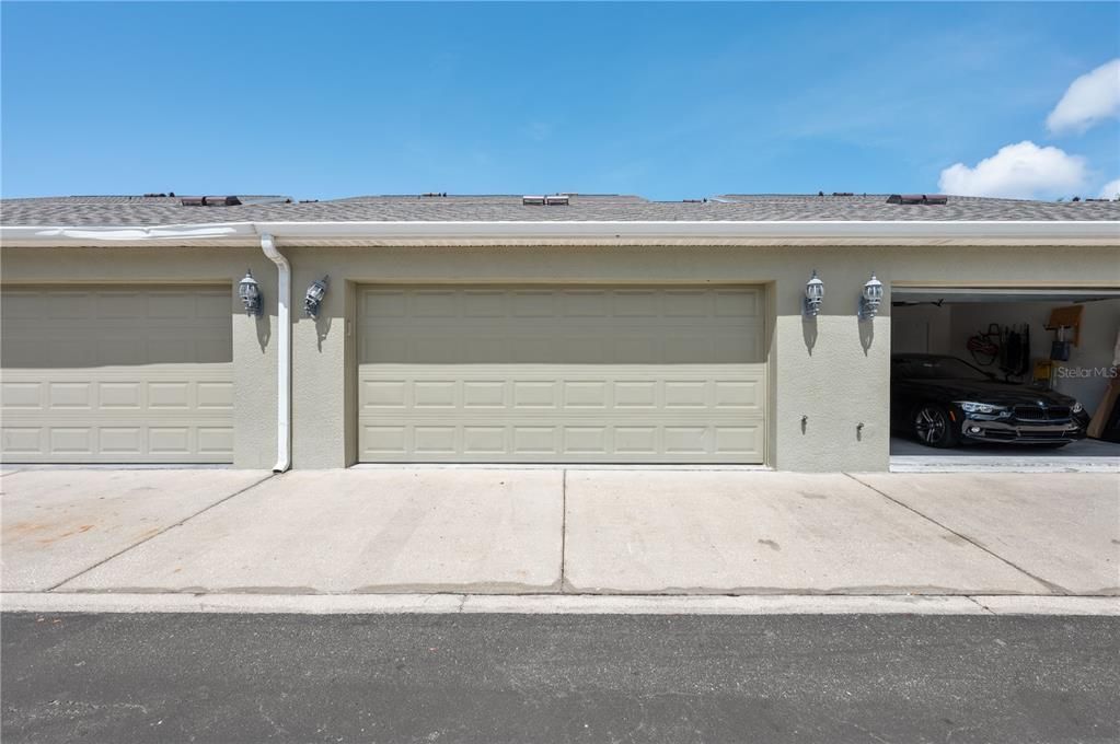 Active With Contract: $409,900 (3 beds, 2 baths, 1520 Square Feet)