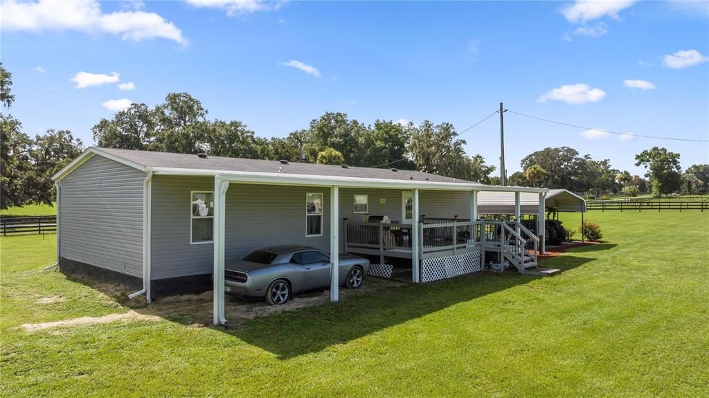 For Sale: $649,999 (3 beds, 2 baths, 1560 Square Feet)