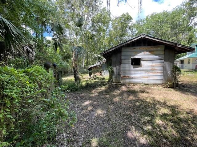 Back of Garage/workshop