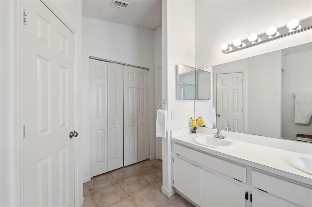 Active With Contract: $500,000 (4 beds, 2 baths, 1849 Square Feet)