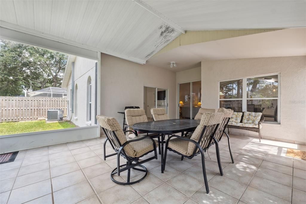 Active With Contract: $500,000 (4 beds, 2 baths, 1849 Square Feet)