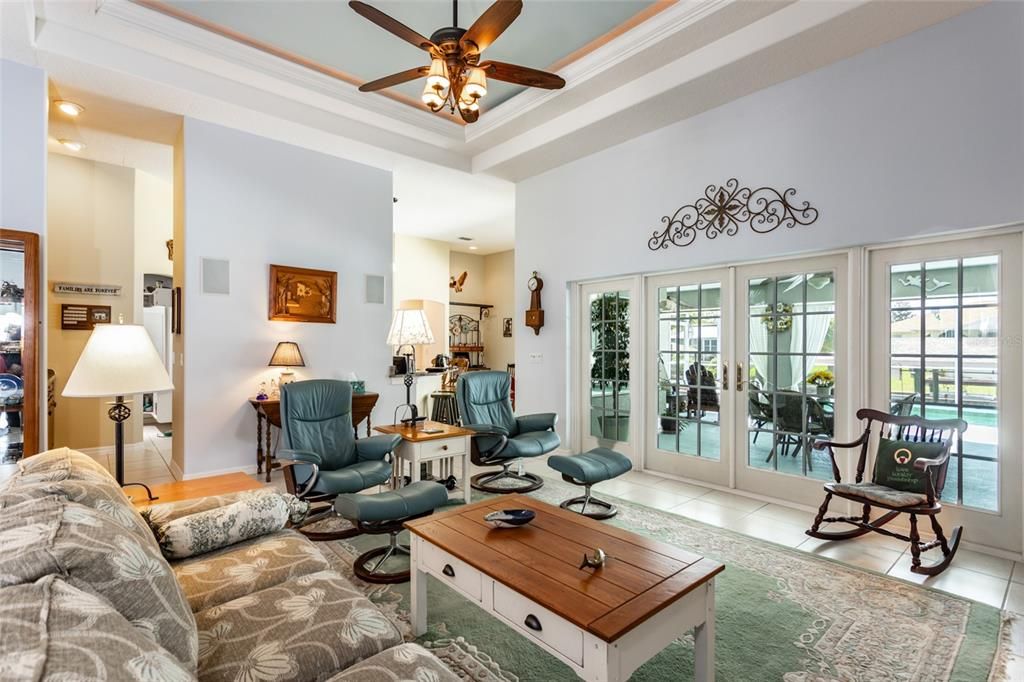 Active With Contract: $765,000 (3 beds, 3 baths, 2278 Square Feet)