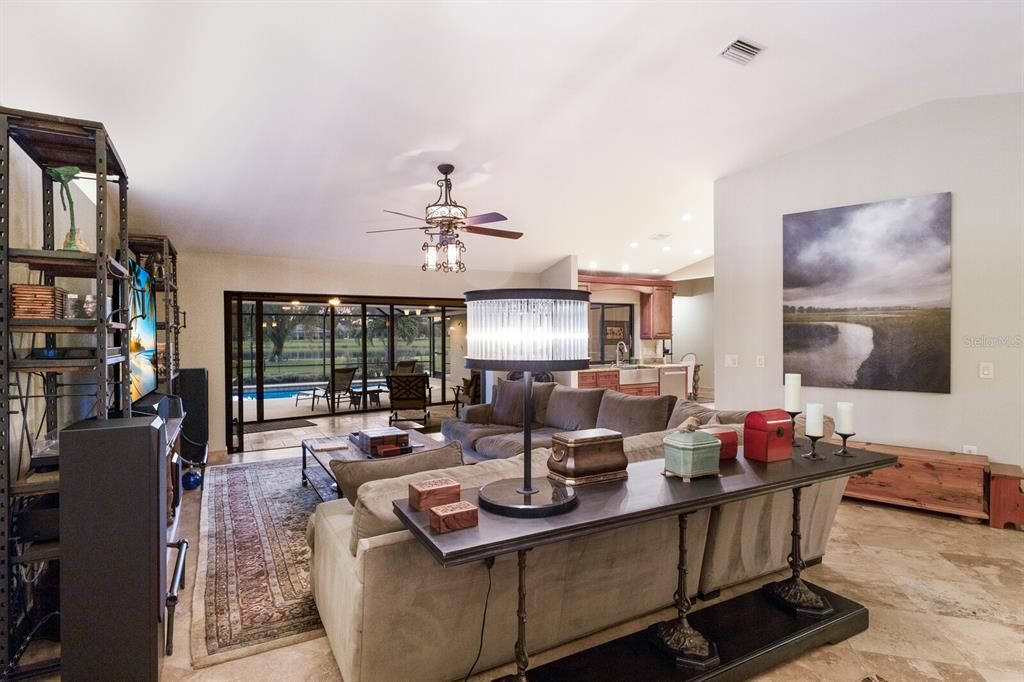 Active With Contract: $749,900 (3 beds, 2 baths, 2916 Square Feet)