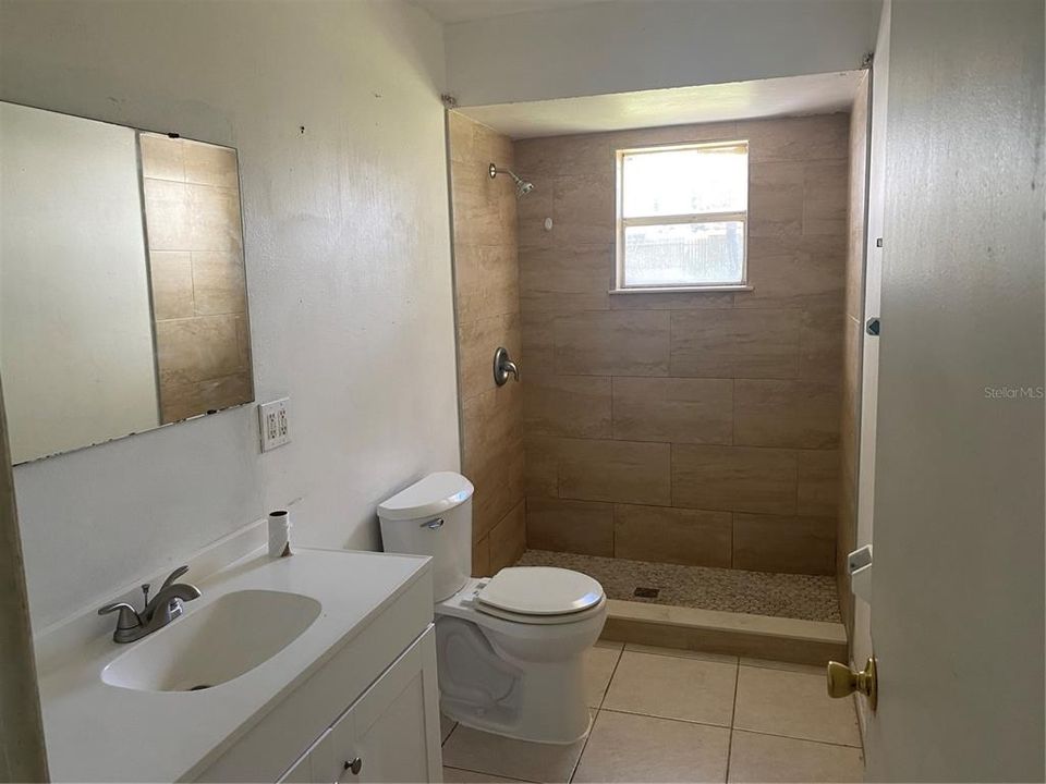 For Sale: $235,000 (3 beds, 1 baths, 1248 Square Feet)