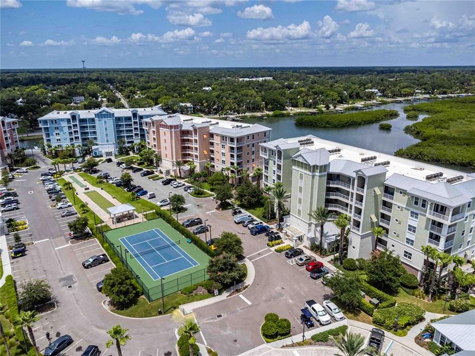 Active With Contract: $649,700 (3 beds, 2 baths, 1773 Square Feet)