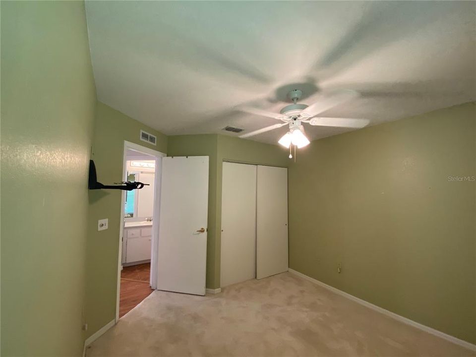 For Rent: $1,750 (2 beds, 2 baths, 1079 Square Feet)