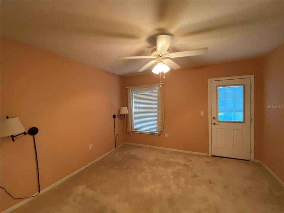 For Rent: $1,750 (2 beds, 2 baths, 1079 Square Feet)