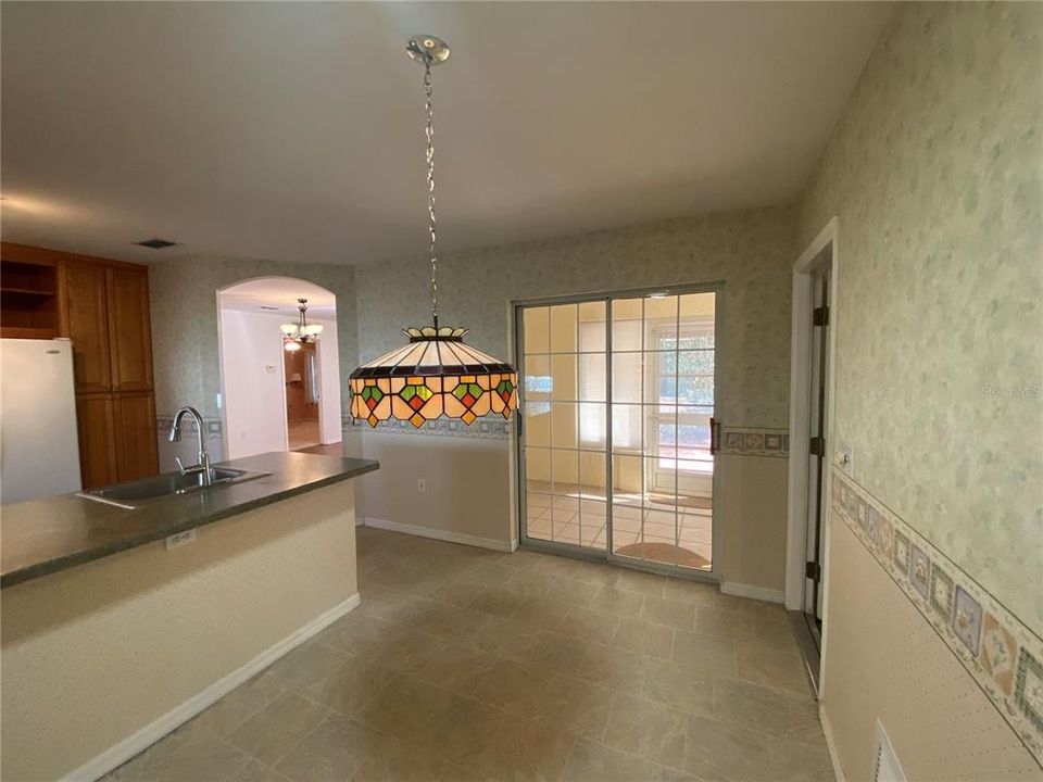 For Rent: $1,750 (2 beds, 2 baths, 1079 Square Feet)