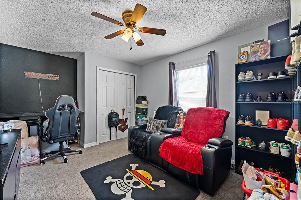 Active With Contract: $340,000 (4 beds, 2 baths, 1680 Square Feet)