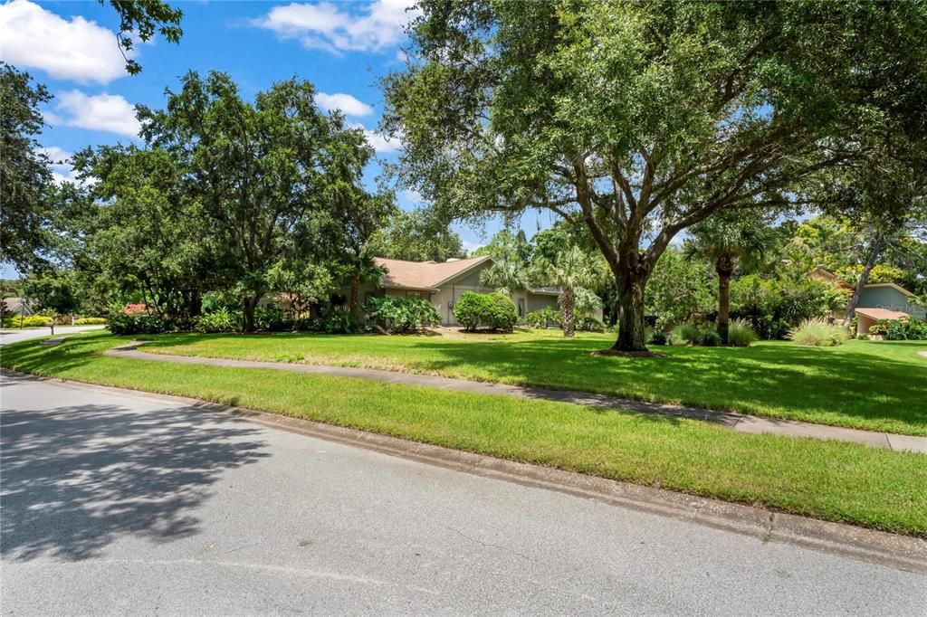 For Sale: $1,050,000 (3 beds, 3 baths, 3387 Square Feet)