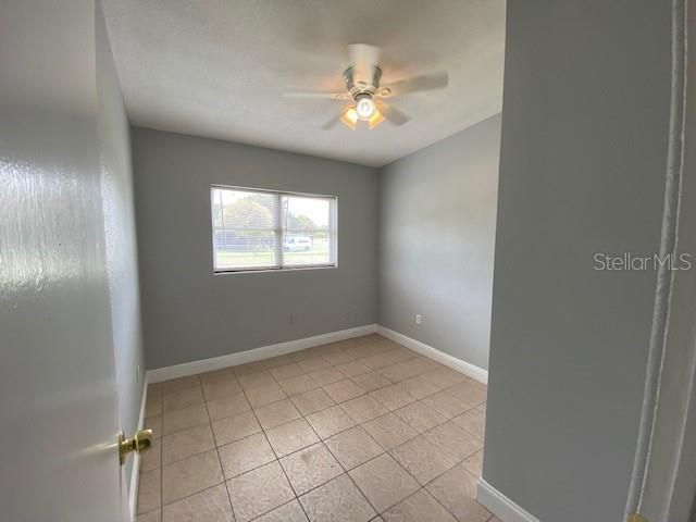 Active With Contract: $1,850 (3 beds, 1 baths, 1030 Square Feet)