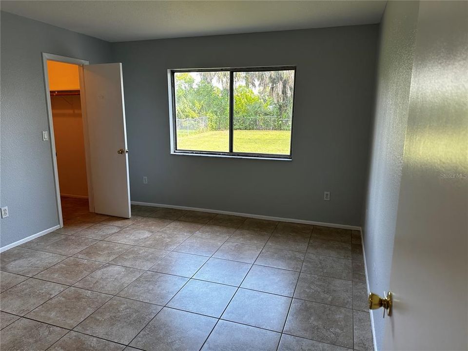 For Rent: $1,900 (2 beds, 2 baths, 1980 Square Feet)