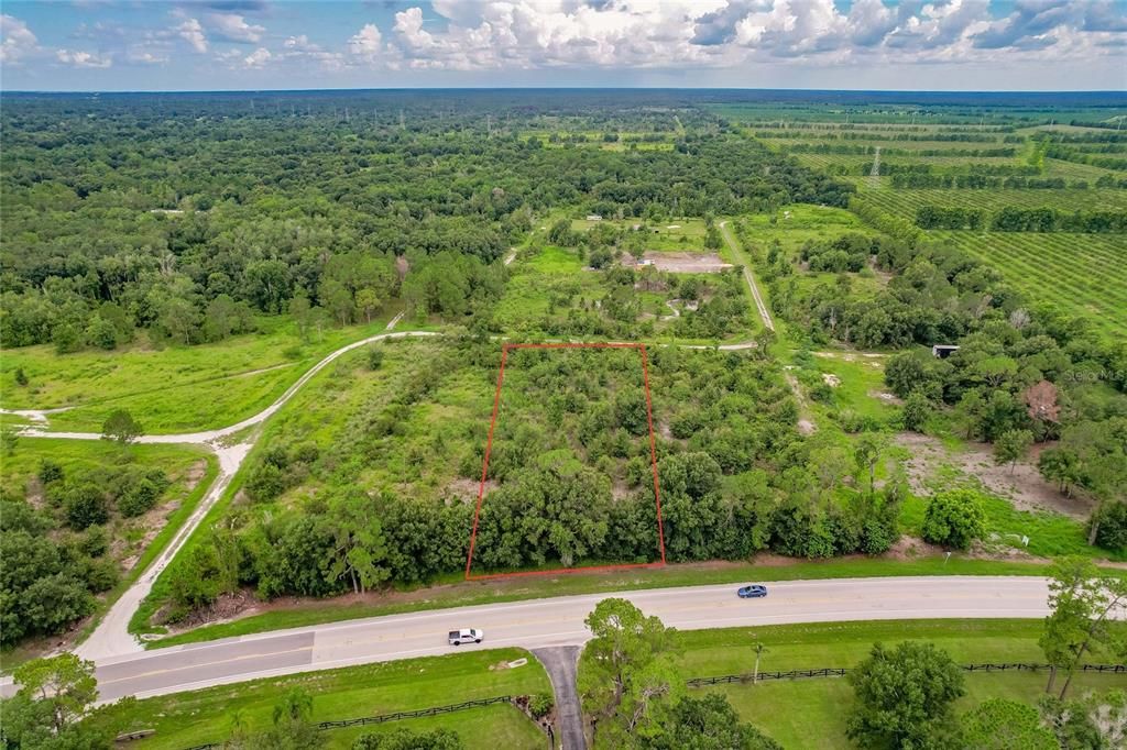 На продажу: $29,999 (1.21 acres)