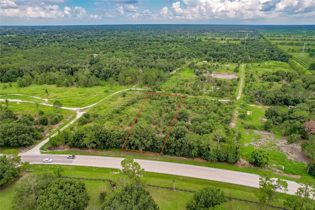 На продажу: $29,999 (1.21 acres)