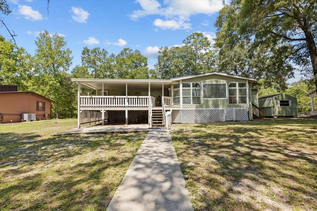 For Sale: $490,000 (3 beds, 2 baths, 1959 Square Feet)