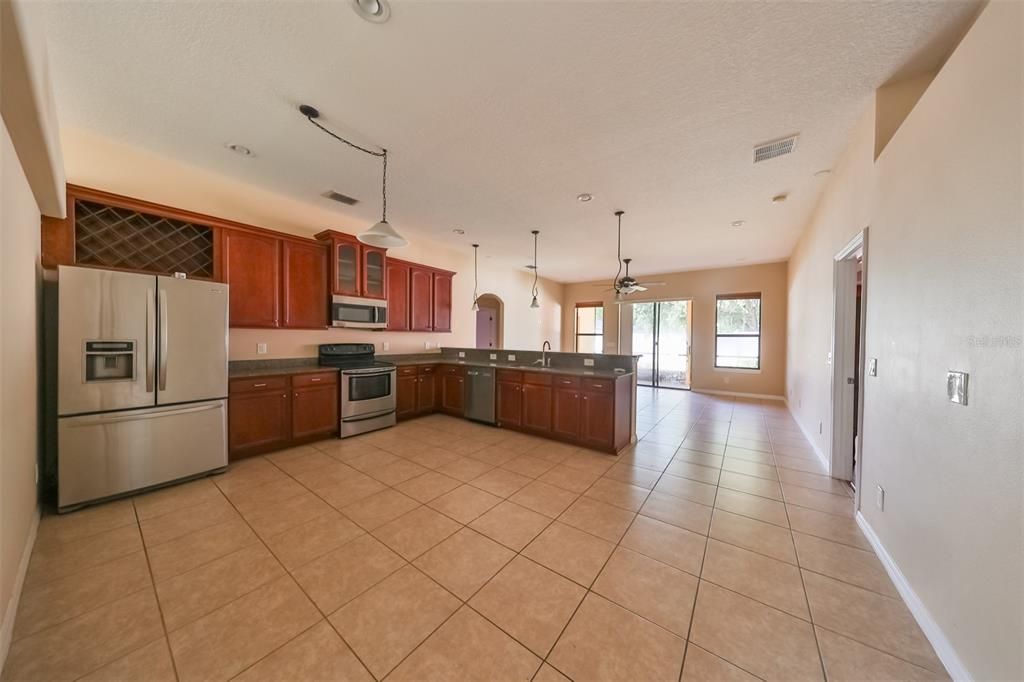 Active With Contract: $384,900 (4 beds, 2 baths, 2114 Square Feet)