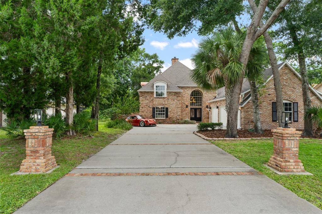 Active With Contract: $849,800 (3 beds, 2 baths, 3635 Square Feet)