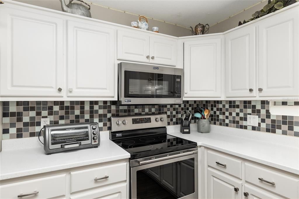 For Sale: $185,000 (2 beds, 2 baths, 1632 Square Feet)