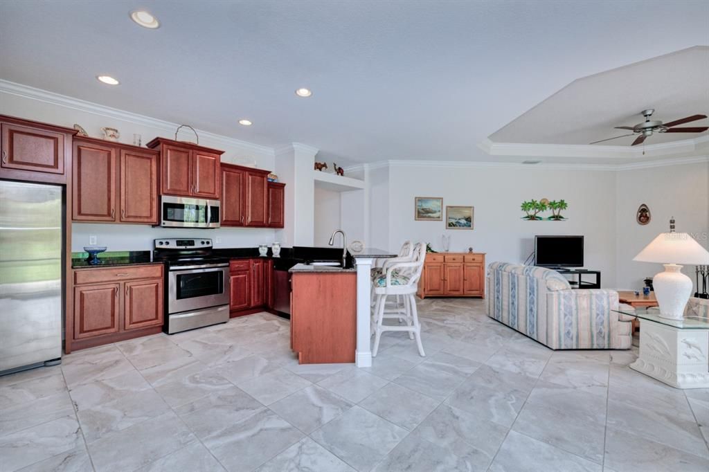 Active With Contract: $399,000 (3 beds, 2 baths, 1746 Square Feet)