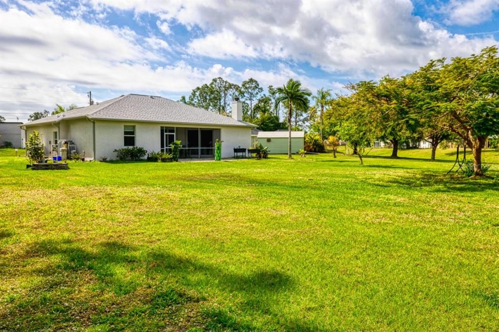 Active With Contract: $399,000 (3 beds, 2 baths, 1746 Square Feet)