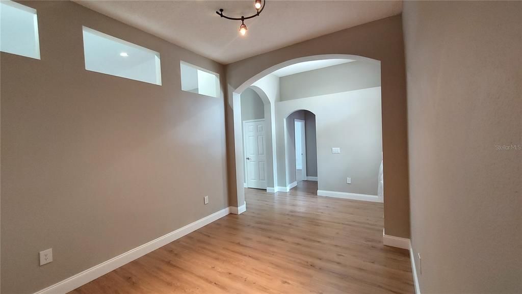 Hallway/Dining Room