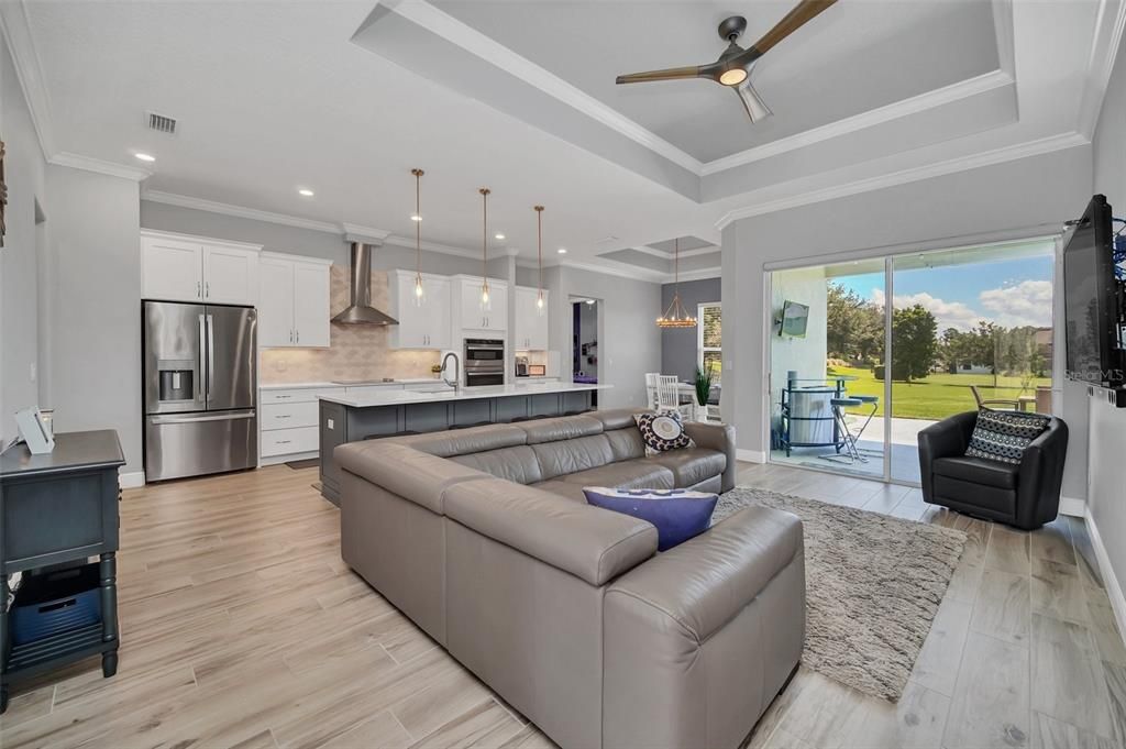 Active With Contract: $610,000 (4 beds, 2 baths, 2099 Square Feet)